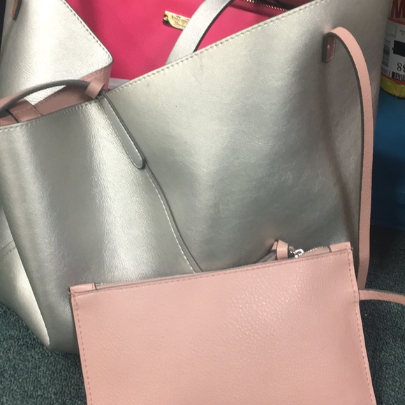 Zara Reversible Tote Bag - Picture 5 of 5